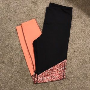 Old navy workout pants - work once
